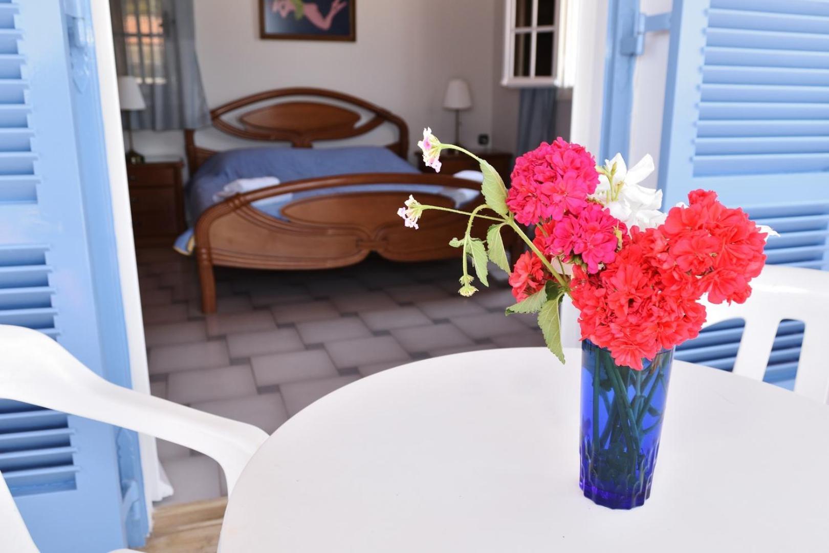 Tzivras Villa & Apartments 拉瑟 客房 照片