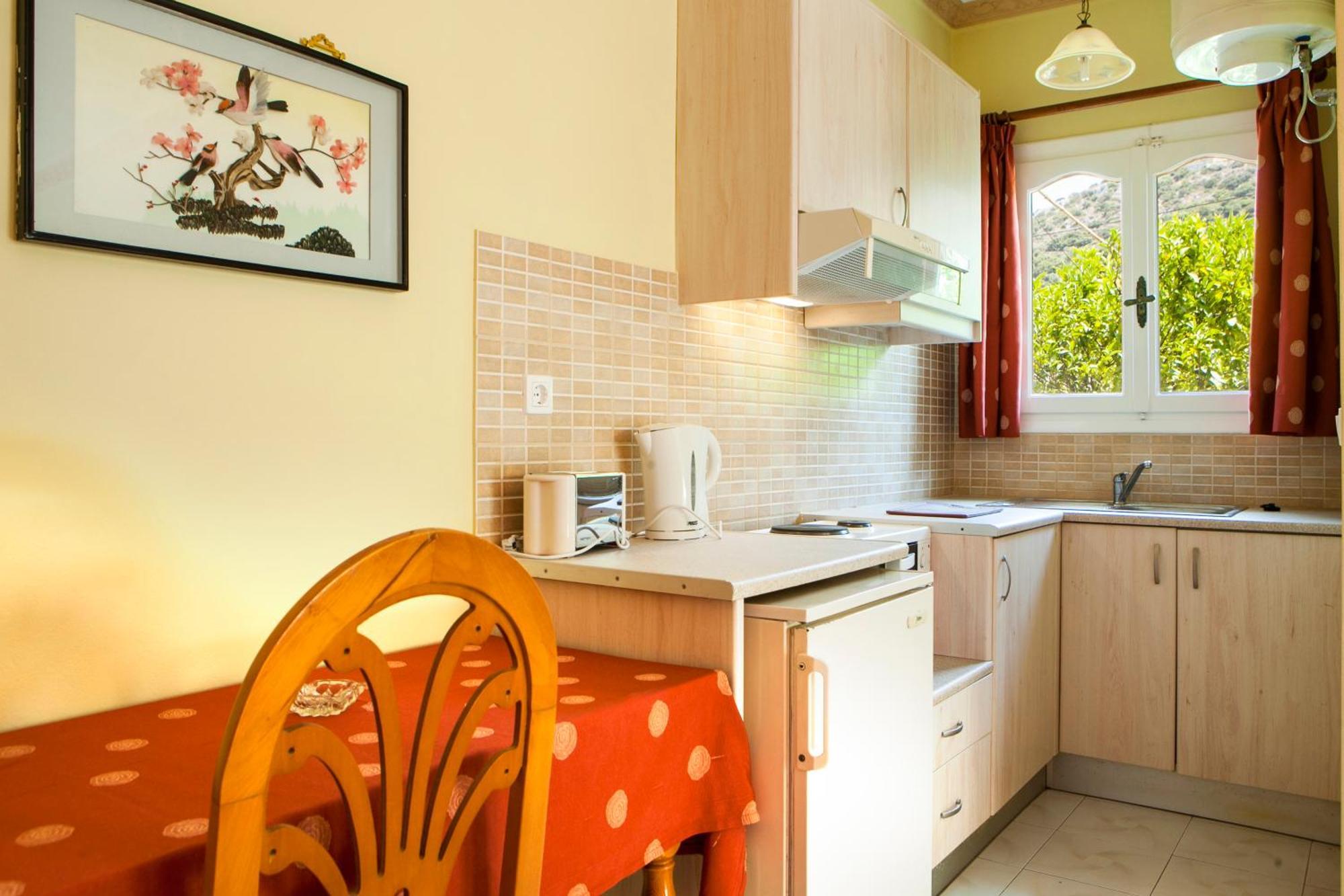 Tzivras Villa & Apartments 拉瑟 客房 照片